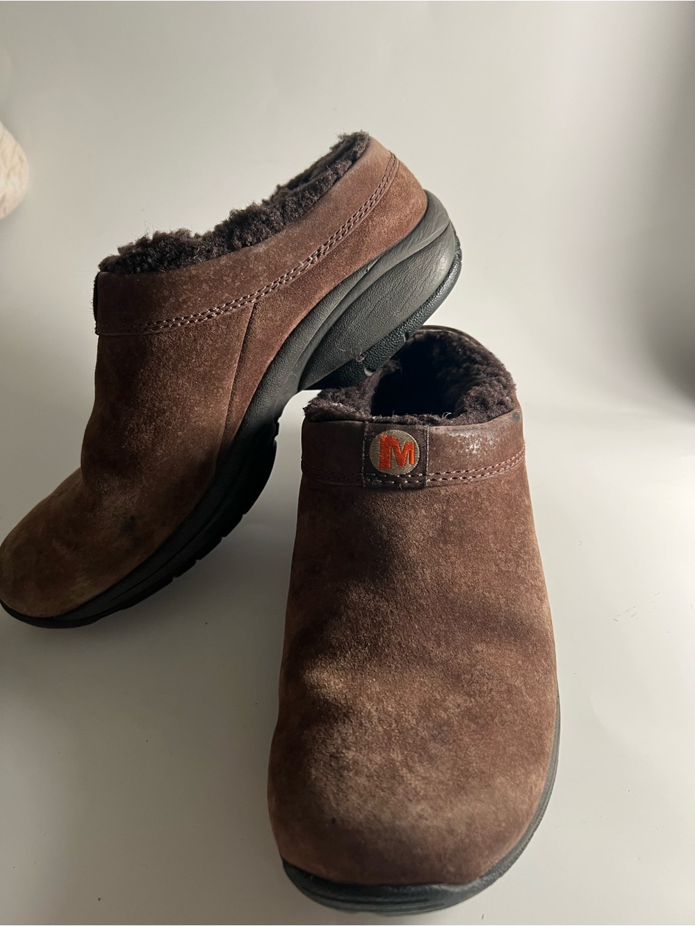 Merrell Brown Suede Women’s Slip-On Clog with Plush Lining Size 7